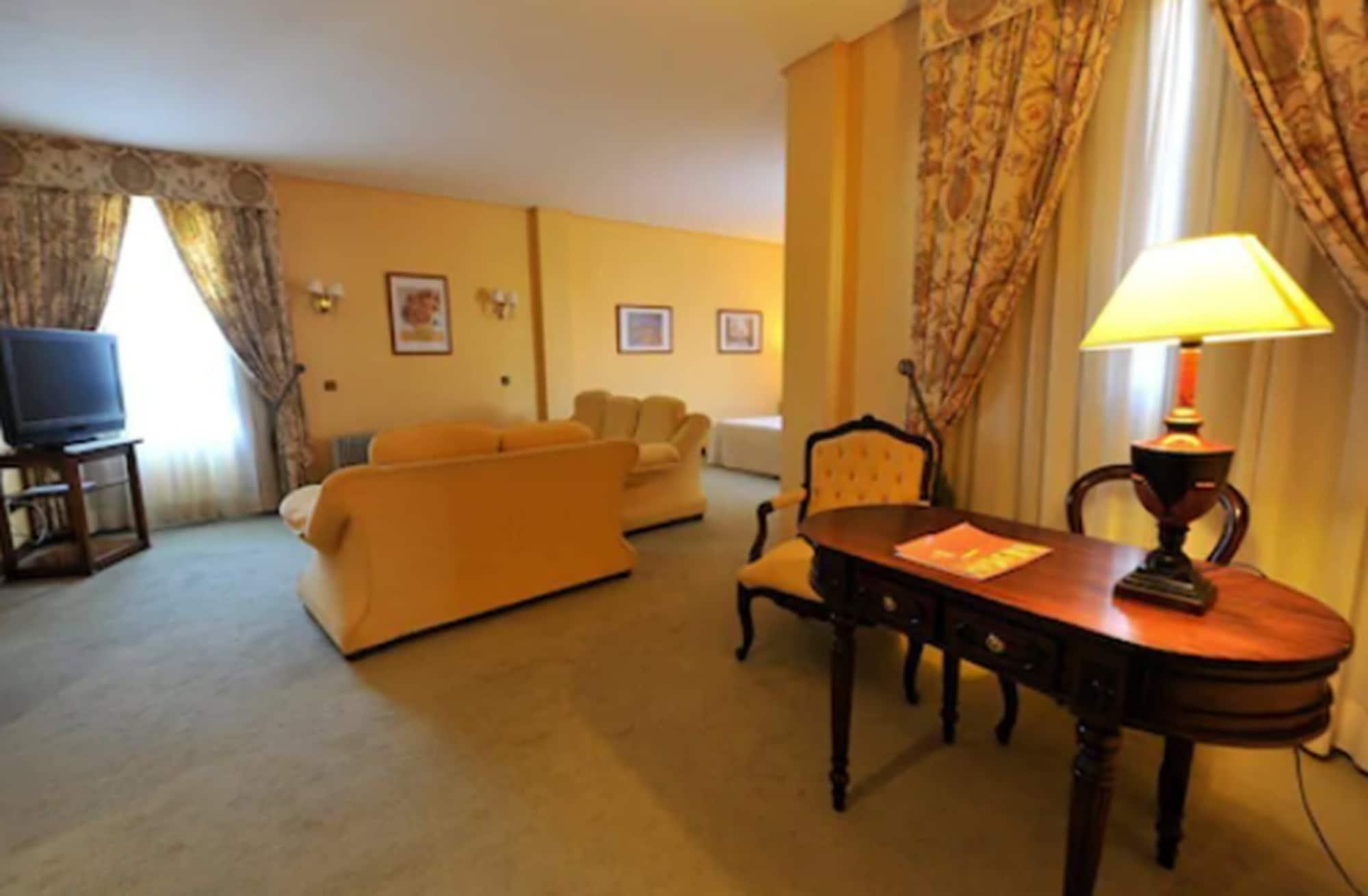 Hotel Lozano Antequera Eksteriør bilde